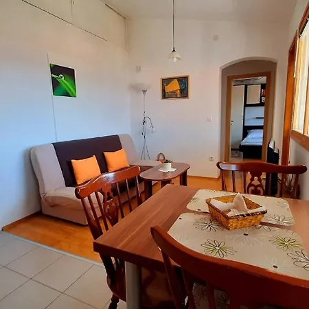 Apartamento Mit Blick Auf Wasser Trogir